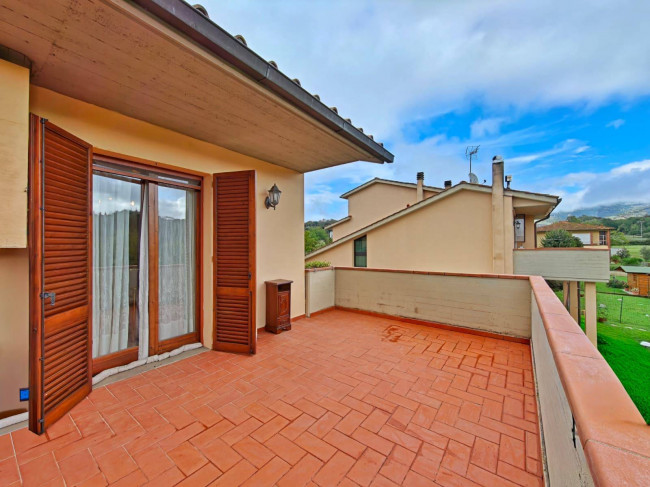 Villa in vendita a Reggello