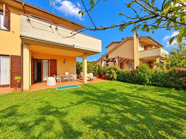 Villa in vendita a Reggello