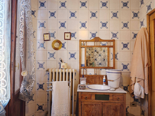 Casa singola in vendita a Campi Bisenzio