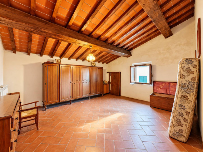 Rustico in vendita a Campi Bisenzio