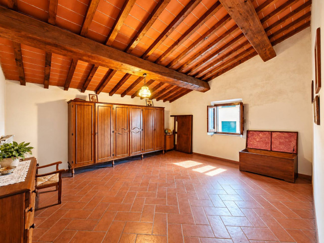 Rustico in vendita a Campi Bisenzio