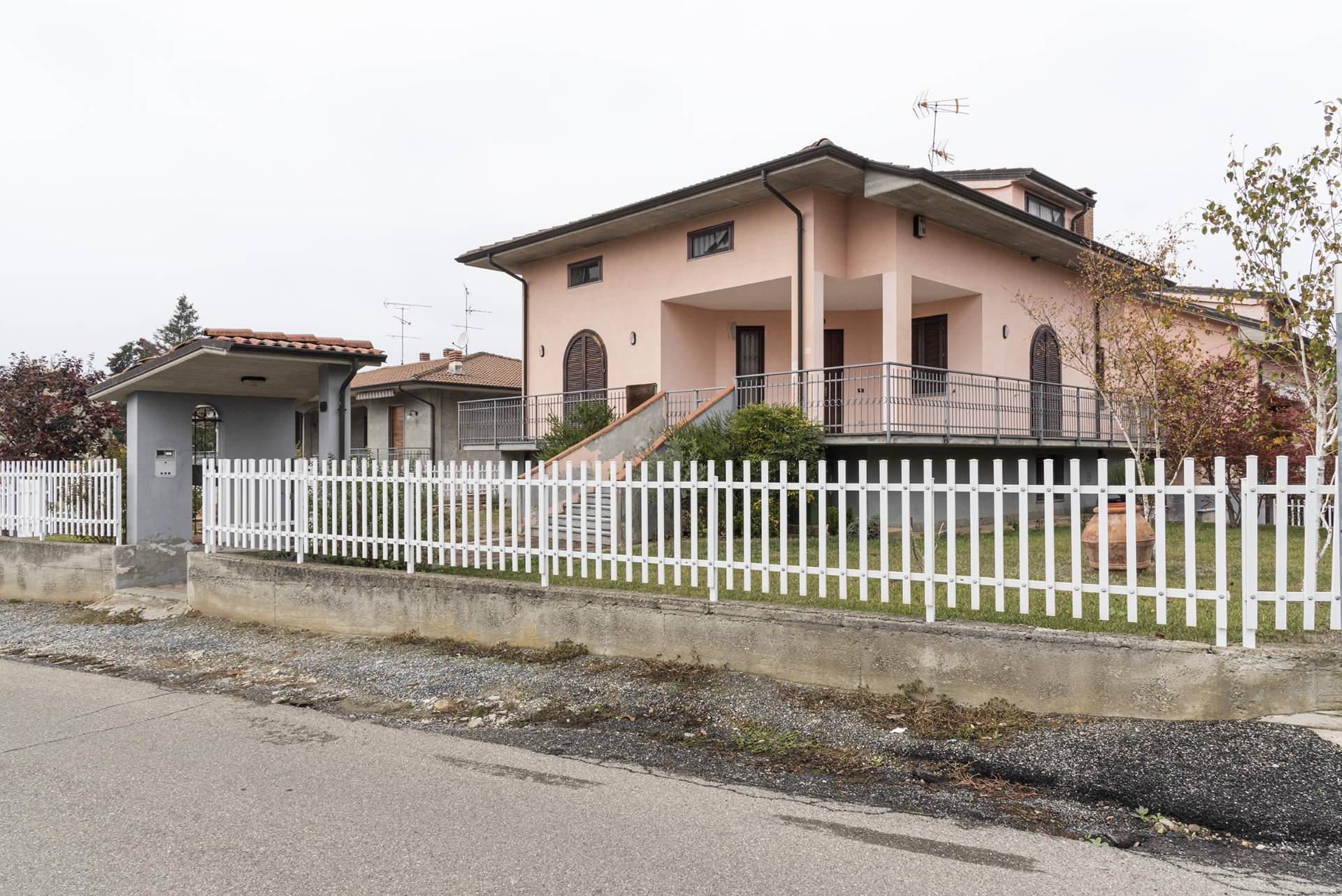 Villa in vendita a Torrazza Coste (PV)