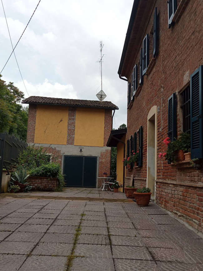 Villa in vendita a Cigognola (PV)