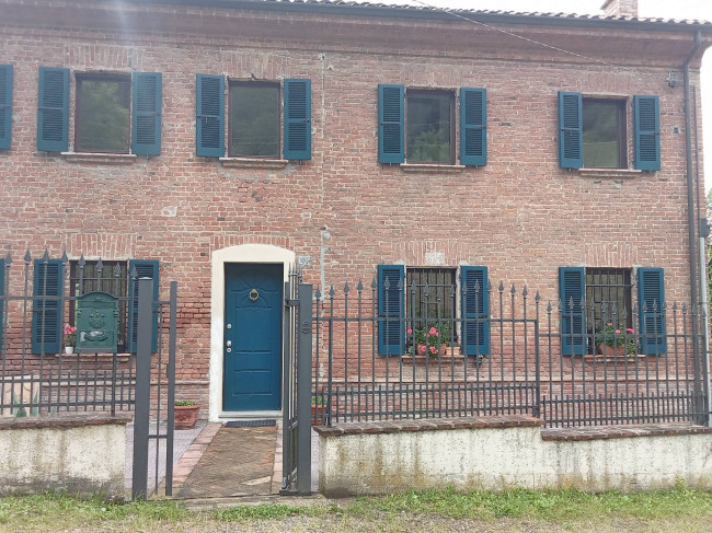 Villa in vendita a Cigognola (PV)