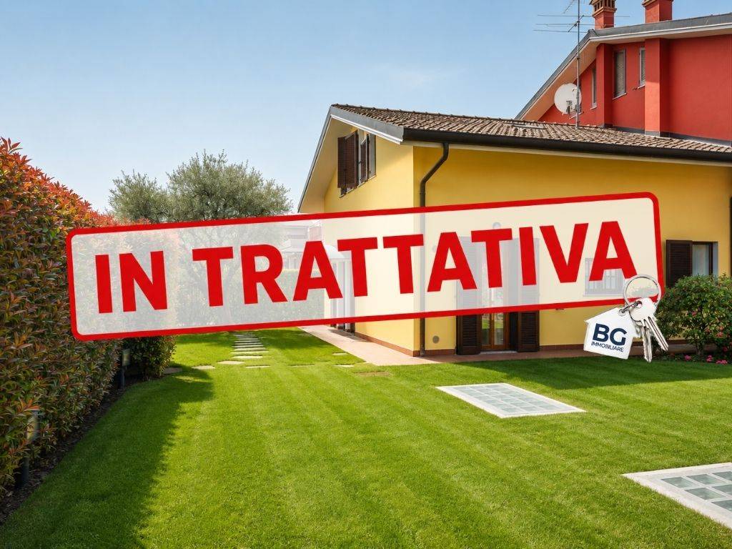 Villa a Terno d'Isola