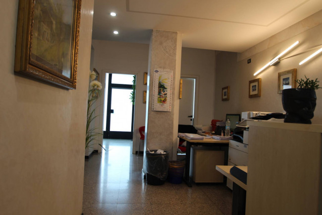 Ufficio in vendita a Alzano Lombardo (BG)