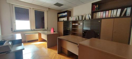 Study/Office for sale in Pordenone