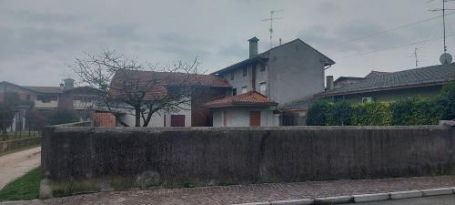 Single House for sale in Roveredo in Piano