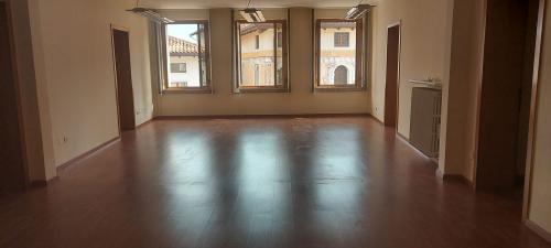 Study/Office for rent in Pordenone