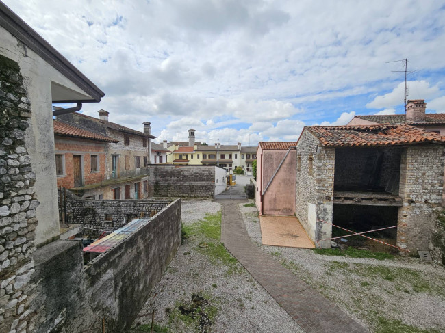 casa indipendente in vendita a Roveredo in Piano