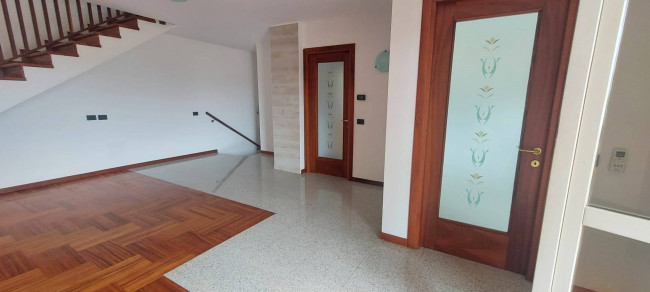 Appartamento in affitto a Roveredo in Piano
