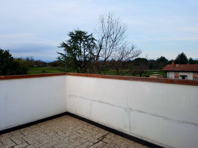 Casa singola in affitto a Roveredo in Piano
