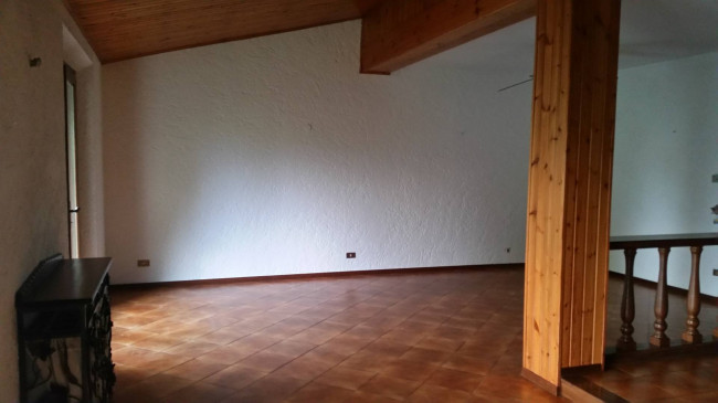 Casa singola in affitto a Roveredo in Piano