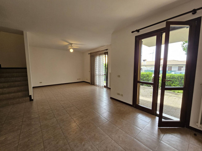 Villetta bifamiliare in affitto a Roveredo in Piano