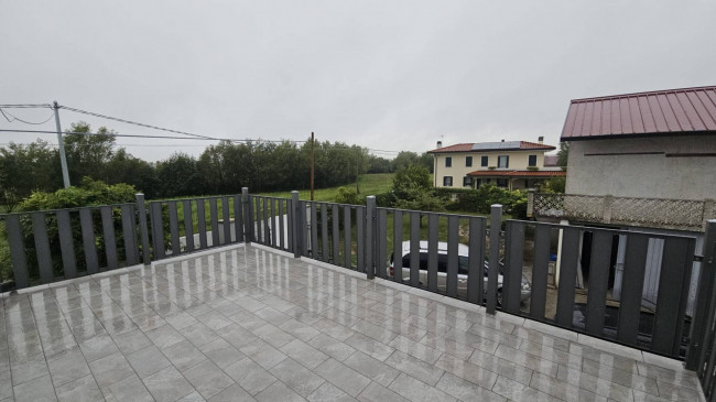 Casa singola in affitto a Azzano Decimo