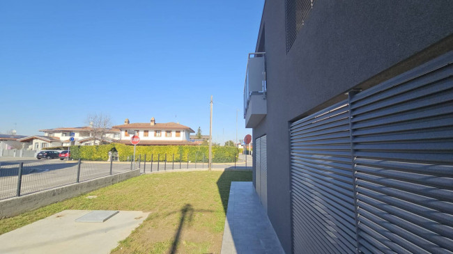 Villetta bifamiliare in affitto a Azzano Decimo