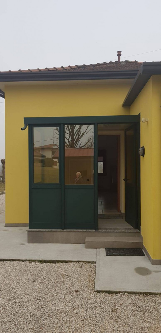 Casa singola in affitto a Caneva