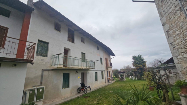 casa indipendente in vendita a Budoia