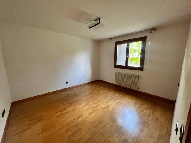 Apartment for rent in Roveredo in Piano