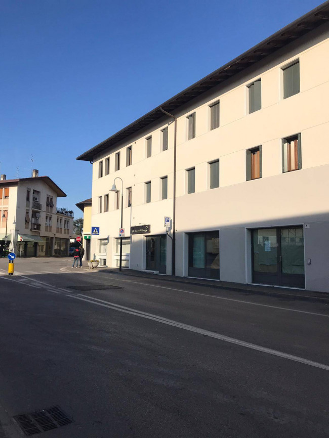 Appartamento in affitto a Roveredo in Piano