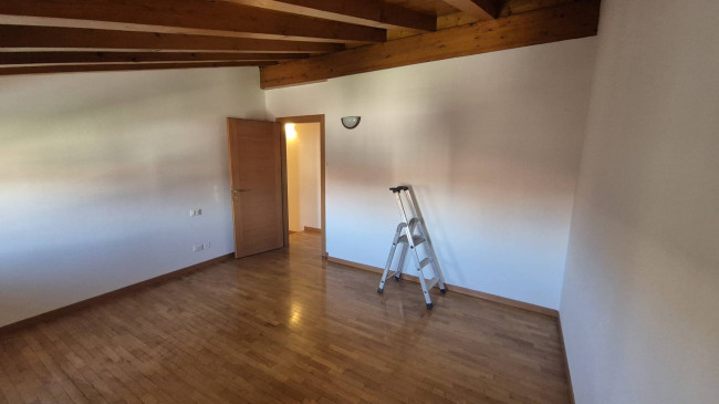 Appartamento in affitto a Roveredo in Piano