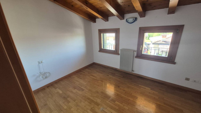 Appartamento in affitto a Roveredo in Piano