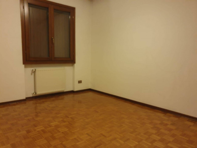 Appartamento in affitto a Roveredo in Piano