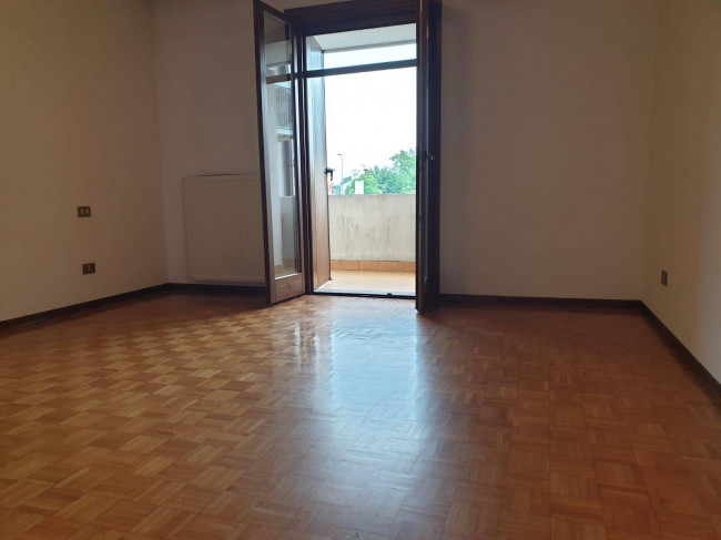 Appartamento in affitto a Roveredo in Piano