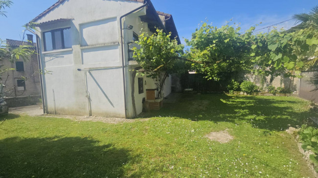 Casa singola in affitto a Budoia