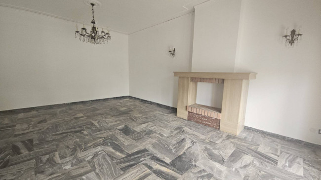 Casa singola in affitto a Porcia