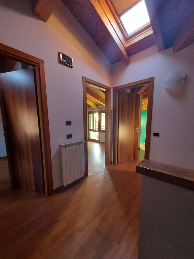 Appartamento in affitto a Roveredo in Piano