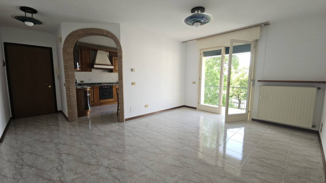 Appartamento in affitto a Porcia
