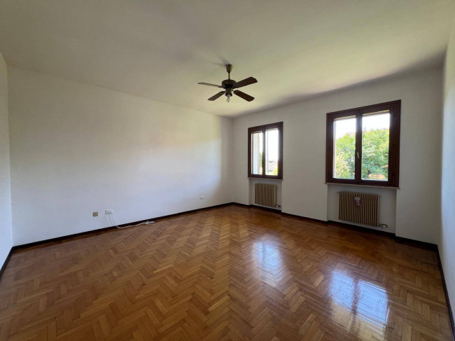 Single House for rent in Roveredo in Piano