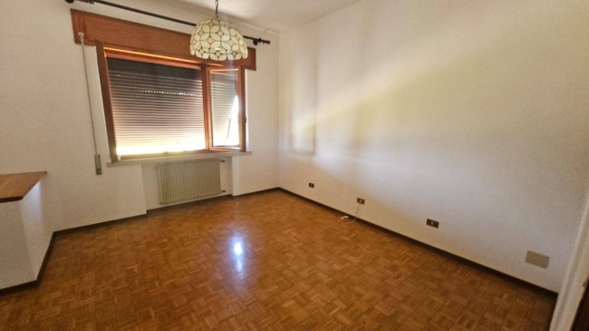 Single House for rent in Cordenons