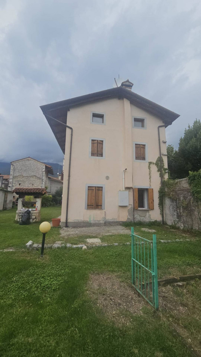 casa indipendente in vendita a Budoia
