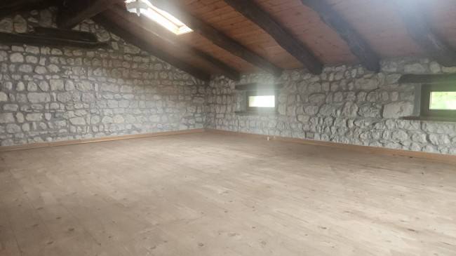 casa indipendente in vendita a Budoia