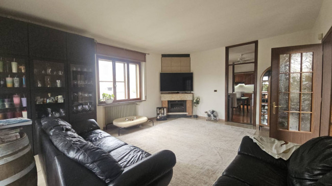 Villa in vendita a Aviano