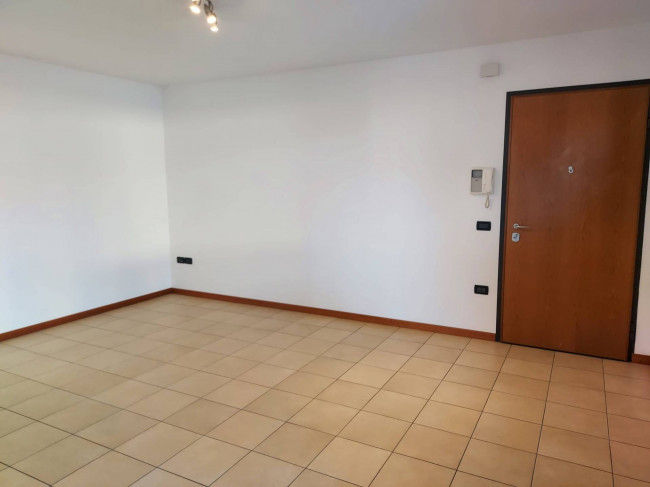 Appartamento in affitto a Roveredo in Piano