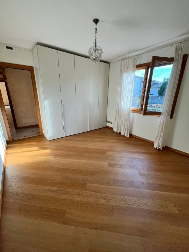 Villetta bifamiliare in affitto a Roveredo in Piano