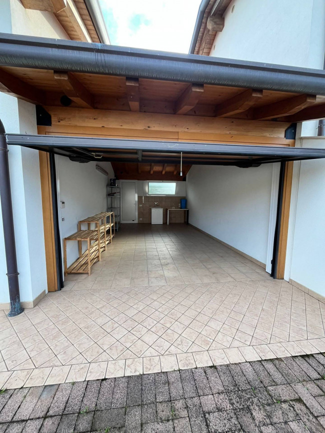 Villetta bifamiliare in affitto a Roveredo in Piano