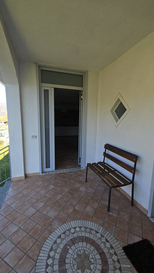 Villetta bifamiliare in affitto a Caneva