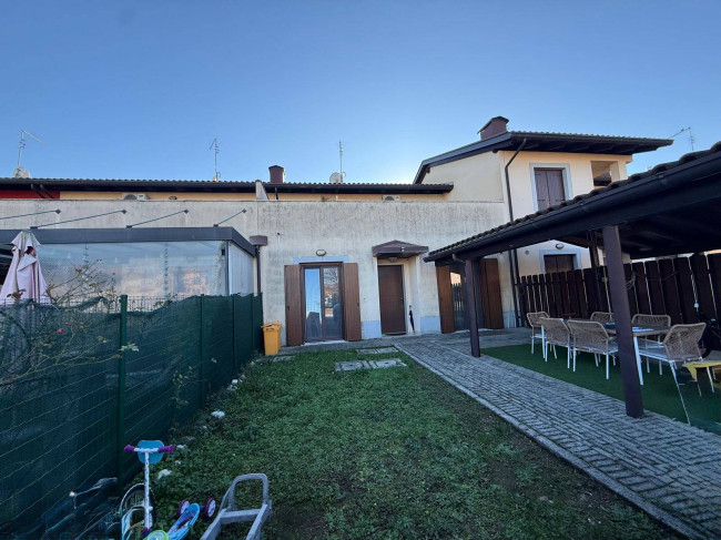 Villette a schiera in vendita a Roveredo in Piano