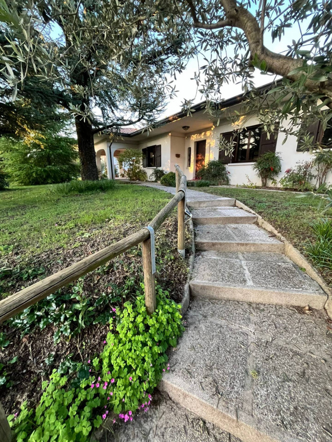 Single House for rent in Pordenone