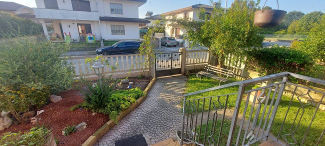 casa indipendente in affitto a Cordenons