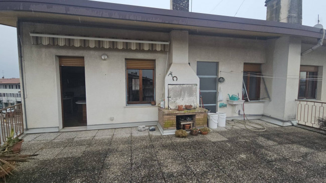 Appartamento in vendita a Roveredo in Piano