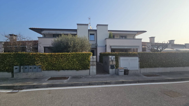 Appartamento in affitto a Fontanafredda