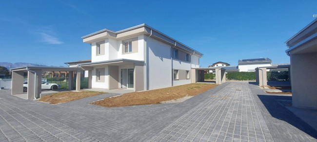 Villetta bifamiliare in affitto a Pordenone