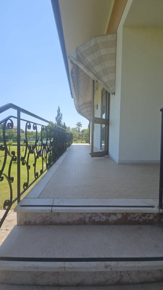 casa indipendente in affitto a Fontanafredda