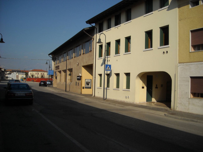 Appartamento in vendita a Roveredo in Piano