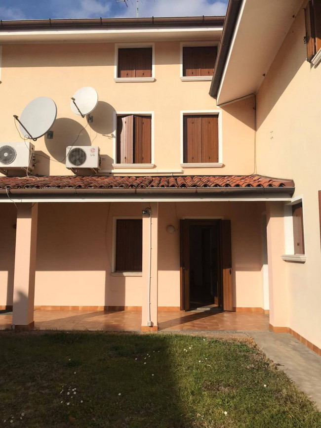Edificio residenziale in affitto a Cordenons